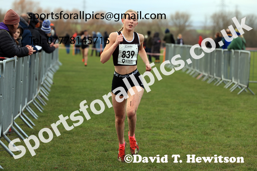 Womens Under-17s, 2026 Northern Cross Country Champs., Pontefract Racecourse, Pontefract. Photo: David T. Hewitson/Sports for All Pics